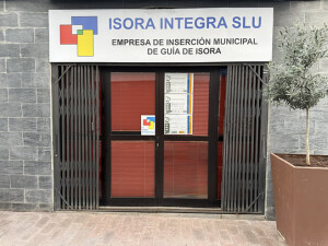 Puerta principal (3)
