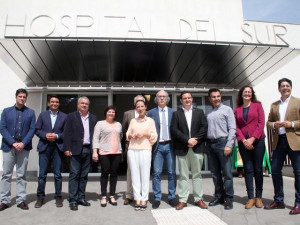img_4279_alcaldes_del_sur_y_otras_autoridades_-_visita_hospital_de_sur_19_mar_2016