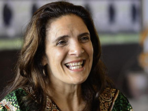 15-11-03_andrea_cals_miradas_doc_firma_sergio_hernandez_3-h