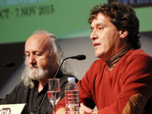 15-11-01_charla_montxo_armendariz_firma_adrian_molina_1