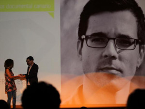 15-11-07_miradasdoc_haliam_perez_firma_dani_de_leon_1_mejor_documental_canario