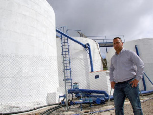 bruno_dominguez_en_los_depositos_de_agua_de_chio_y_chiguergue