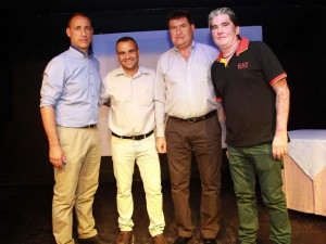 el_concejal_de_deportes_con_los_tres_primeros_clasificados_1