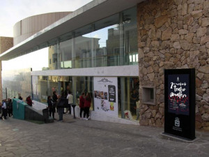 facha_del_auditorio_de_guia_de_isora_-_ii_muestra_de_teatro_amateur