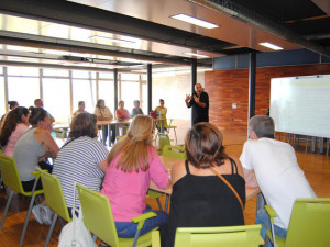 foto_-_taller_el_sindrome_del_emperador_-_programa_educa_en_familia_de_guia_de_isora