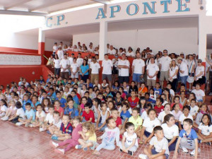 foto_de_archivo_-_alumnado_del_ceip_aponte_de_alcala