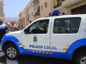 foto_de_archivo_policia_local_de_guia_de_isora_2