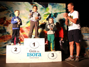 i_carrera_solidaria_nocturna_de_guia_des_isora_1