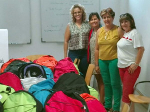 mochilas_solidarias_de_cruz_roja_en_guia_de_isora