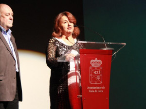 codirector_y_presidenta_de_miradasdoc_rolando_diaz_y_josefa_mesa_en_la_gala_de_clausura