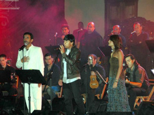 chago_melian_junto_a_otros_artistas_en_guia_de_isora_en_2009-2