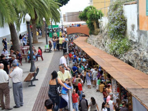feria_de_artesania_guia_de_isora_2010_-_puestos_del_barranco1