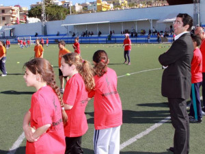 pedro_martin_asistio_a_la_clasurua_los_juegos_deportivos_escolares_en_guia_casco