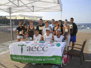 voluntariado_isorano_en_playa_san_juan_-_verano_2011