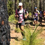 Carrera de Montaña de Guía de Isora - Corredores a su paso por Llano del Negro